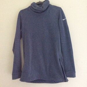 Nike Dri fit top size m blue  sweatshirt   Size m